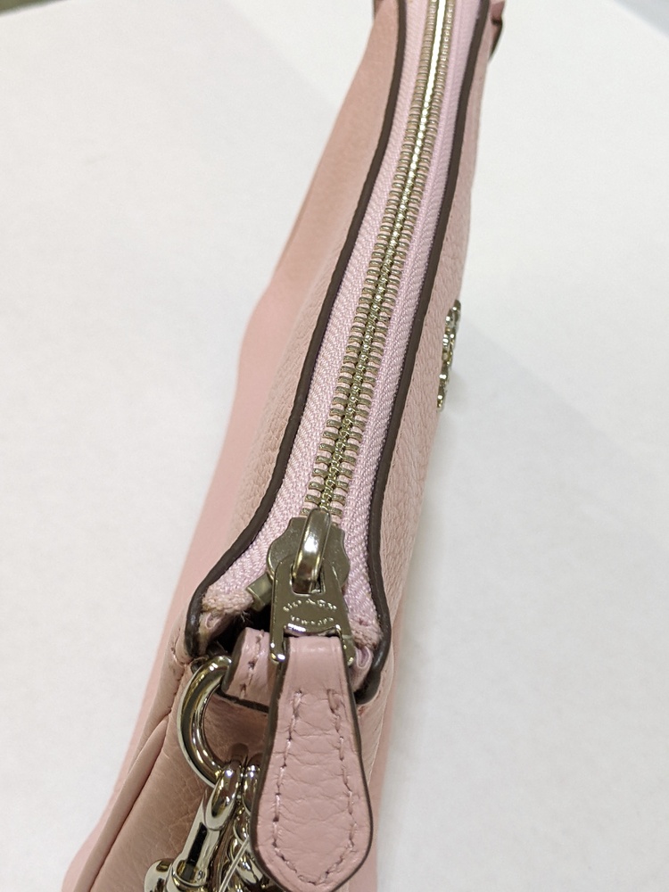 COACH Peach Campbell Soft Leather Large Clutch Wristlet Wallet – Style  Exchange Boutique PGH