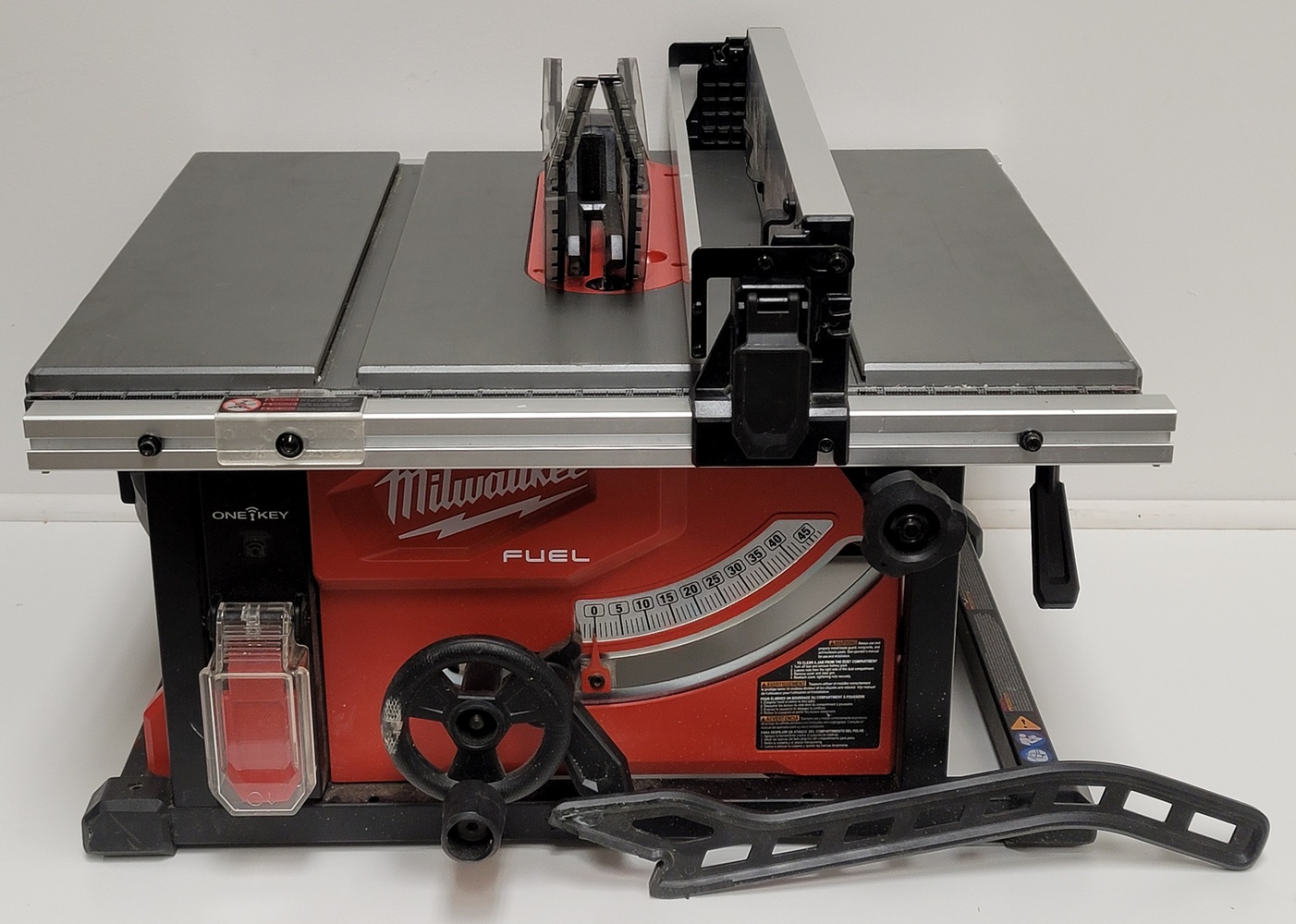 Milwaukee fuel table online saw