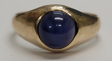 10 Karat Yellow Gold Non-Diamond Blue Stone Ring - Size 10