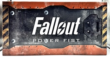 Chronicle Collectibles Fallout Power Fist - 1:1 Scale