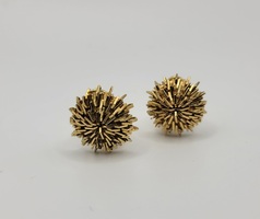 Vintage 18k Yellow Gold Starburst Earrings with Omega Back Closure