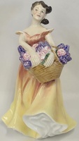 Royal Doulton "Lesley" 1985 Collectible Figurine