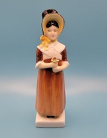 Vintage 1979 Royal Doulton 6" Figurine - Louise